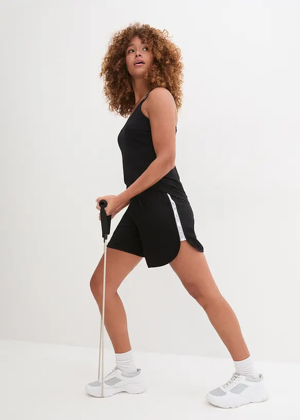 bpc bonprix collection Sport-Shorts mit Kontraststreifen Sonderangebot