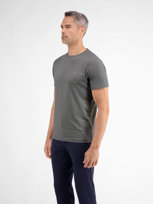 ﻿Lerros Basic T-Shirt mit Logostitch, unifarben Saisonale Angebote