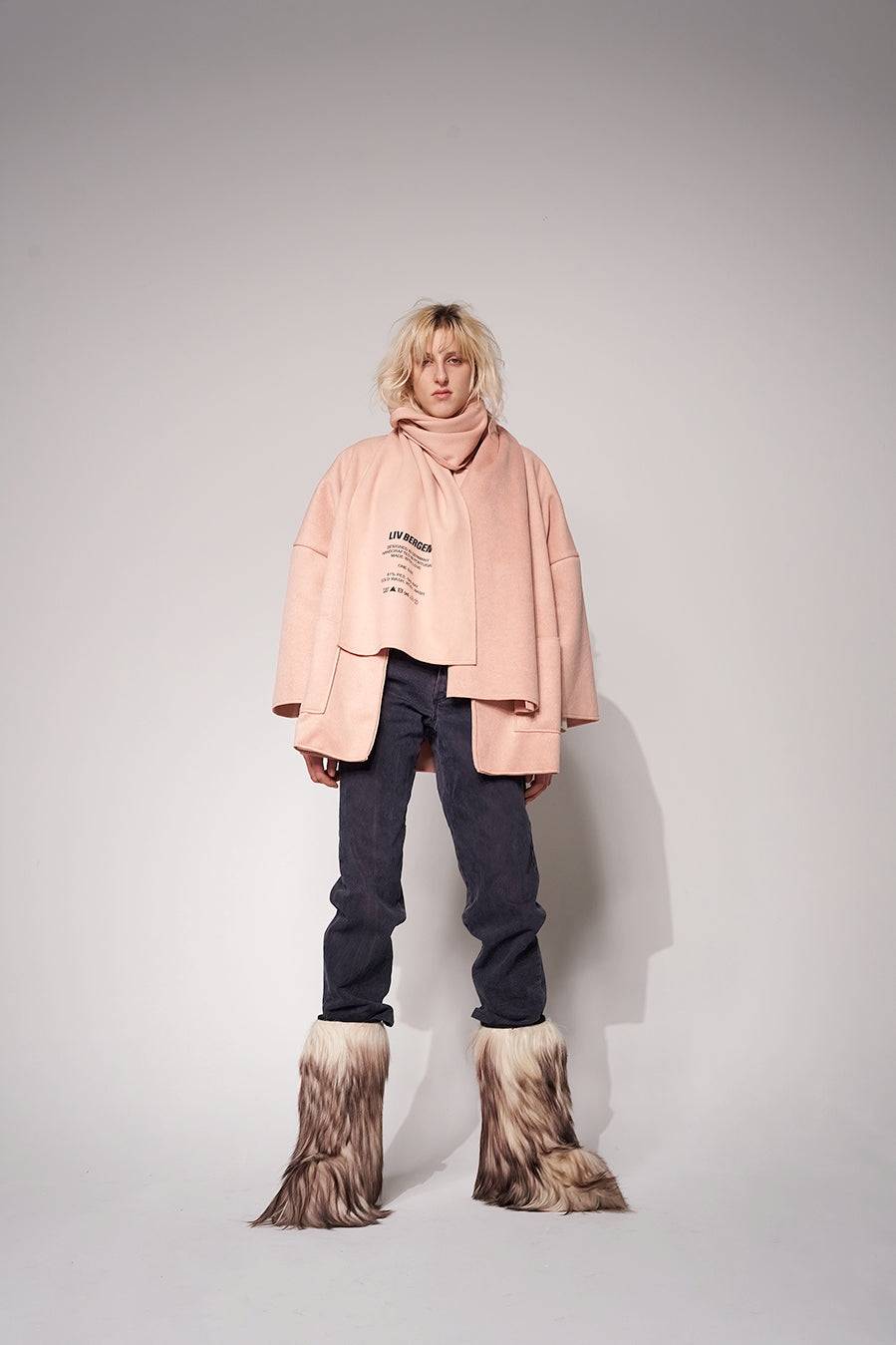 Liv Bergen Kurzer Mantel in powder Bestseller