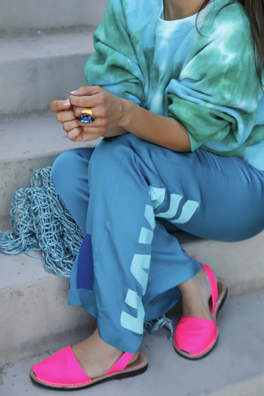 Liv Bergen Sweater Clouds in turquoise Begrenzte Freigabe