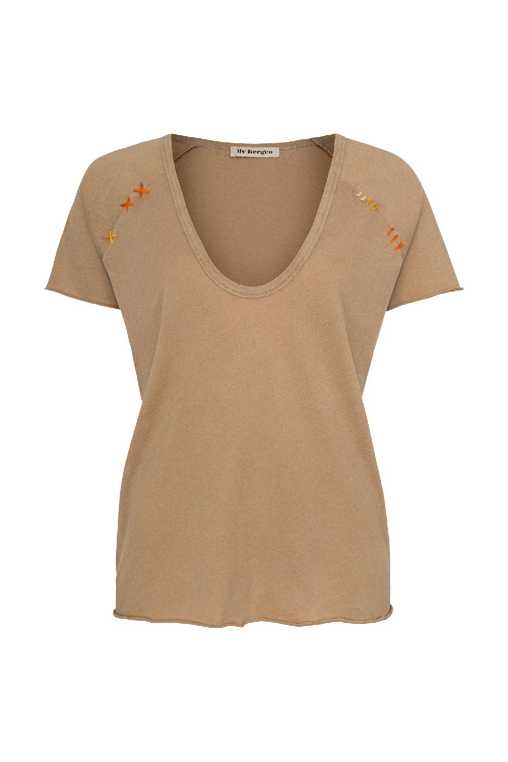 Liv Bergen T-Shirt handstitched in safari 2025