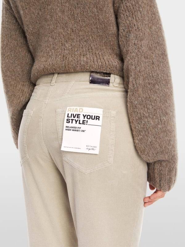 Marc Cain Cordhose mit Relaxed Fit - Modell RIAD VIP-Rabatte