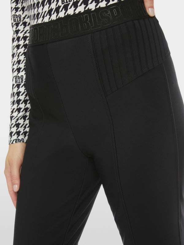 Marc Cain Modell SINNAR im sportiven Slim Fit Bis zu 65% Rabatt
