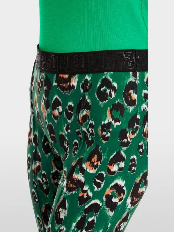 Marc Cain Modell SOFIA aus Scuba-Jersey Online