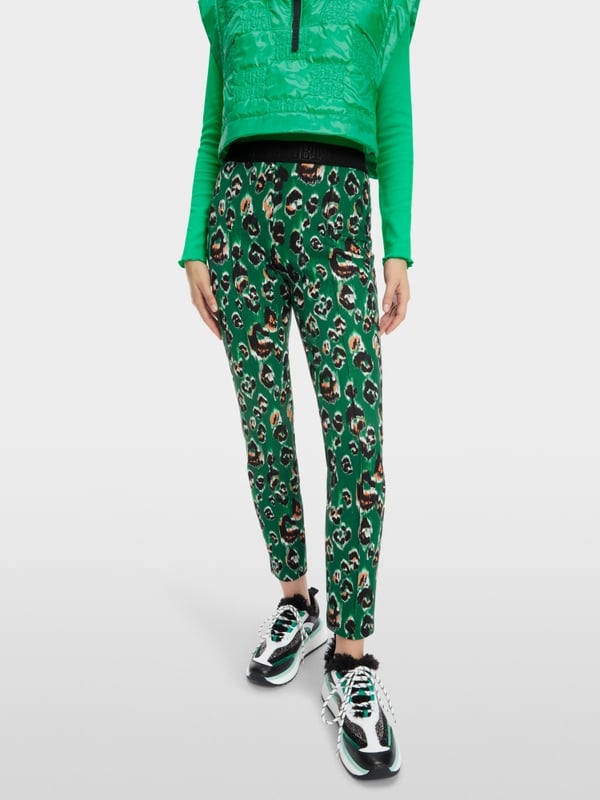Marc Cain Modell SOFIA aus Scuba-Jersey Online