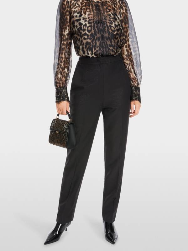 Marc Cain Modell FUZHOU mit Glitzer-Details Verkauf