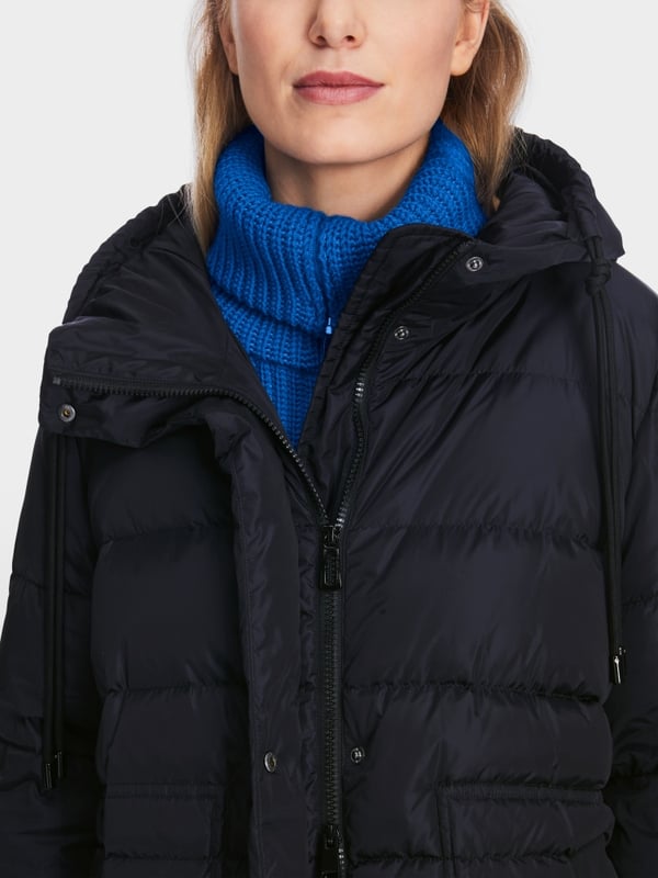 Marc Cain Daunenmantel "Rethink Together" Discount Store für neue Produkte