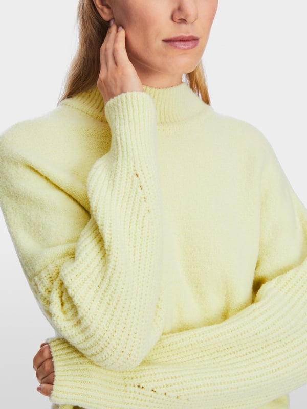 Marc Cain Knitted in Germany Sweater - oversized 2025