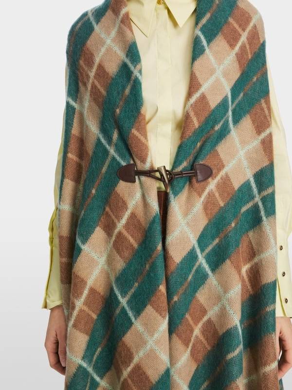 Marc Cain Karo-Cape Knitted in Germany Outlet