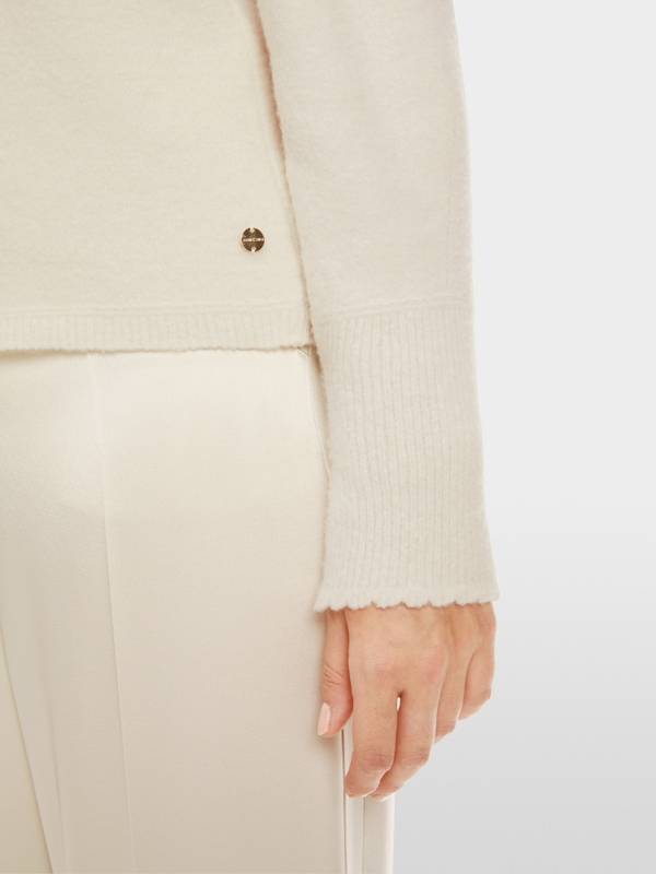 Marc Cain Körpernaher Sweater Knitted in Germany Großer Ausverkauf