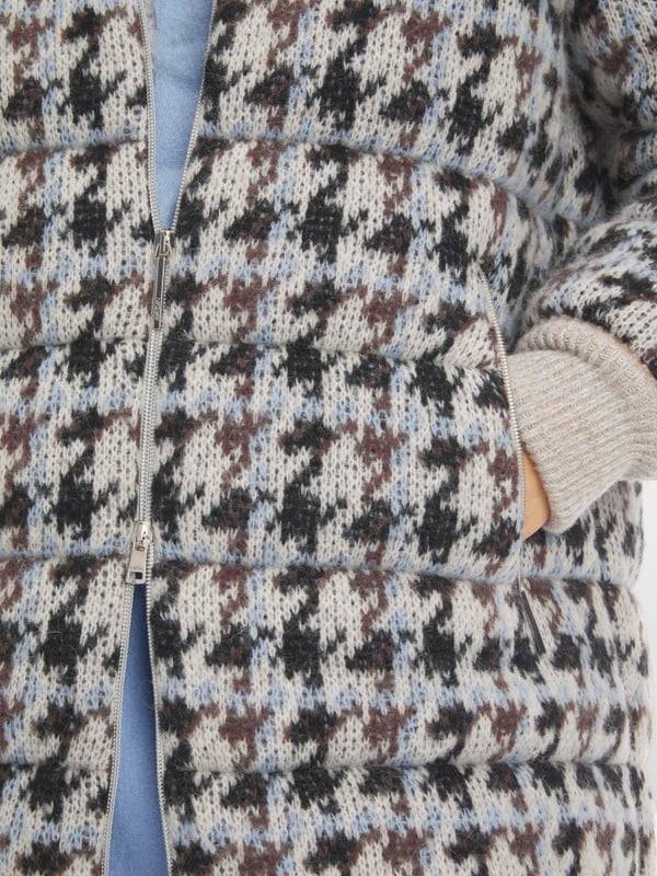Marc Cain Outdoor-Jacke Knitted in Germany Black Friday