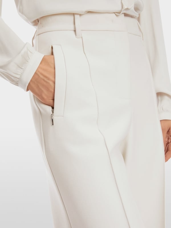 Marc Cain Modell WEIDA - weite Hose mit High Waist Kauf eins, bekomm eins gratis