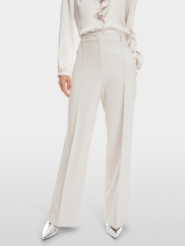 Marc Cain Modell WEIDA - weite Hose mit High Waist Kauf eins, bekomm eins gratis