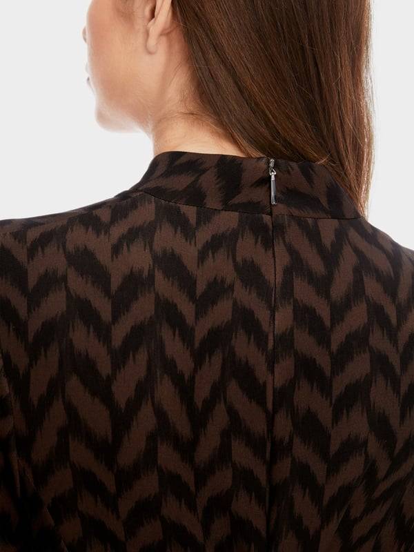 Marc Cain Kurzes Kleid mit Drapierung Letzter Tag