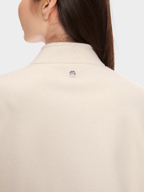 Marc Cain Jacke aus 100 % Wolle Knitted in Germany Bis zu 50% Rabatt