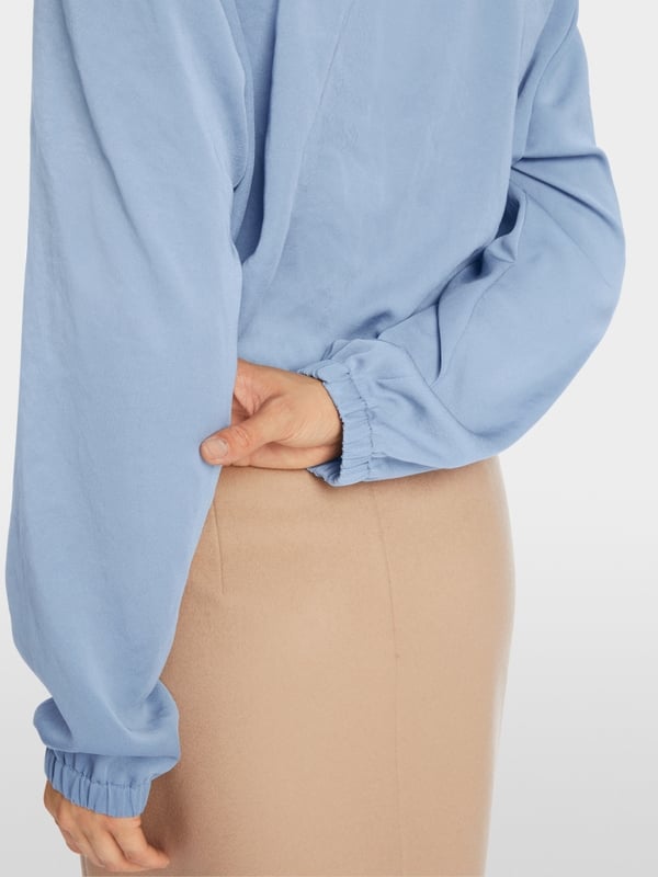 Marc Cain V-Neck-Bluse "Rethink Together" 50% Rabatt für begrenzte Zeit