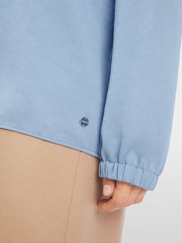 Marc Cain V-Neck-Bluse "Rethink Together" 50% Rabatt für begrenzte Zeit