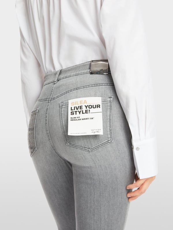 Marc Cain Modell SILEA "Rethink Together" Online Shopping