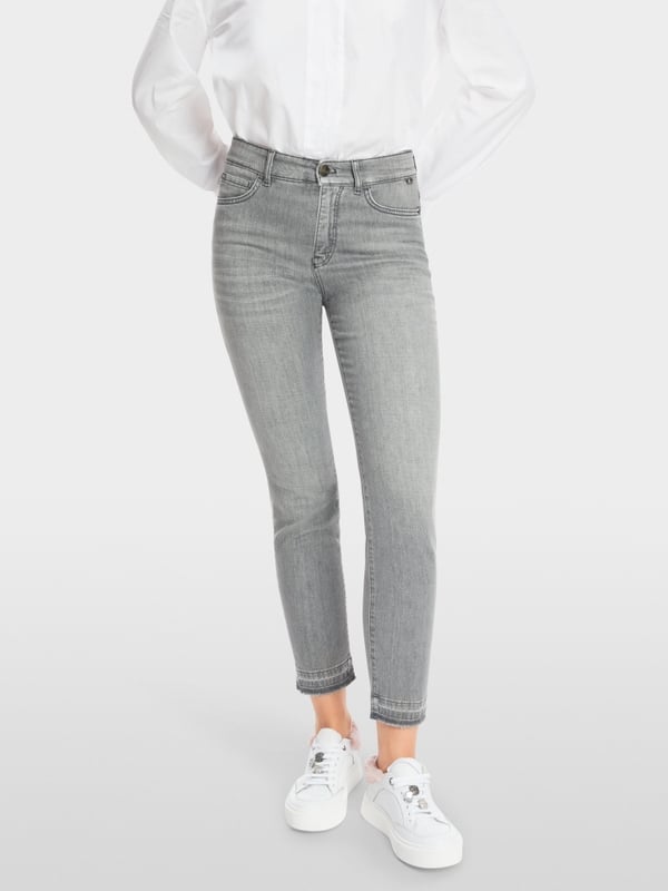 Marc Cain Modell SILEA "Rethink Together" Online Shopping