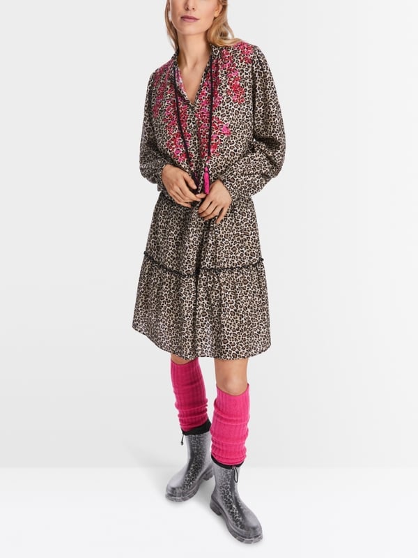 Marc Cain Kurzes Stufenkleid in Baumwolle Kostenloser Versand international