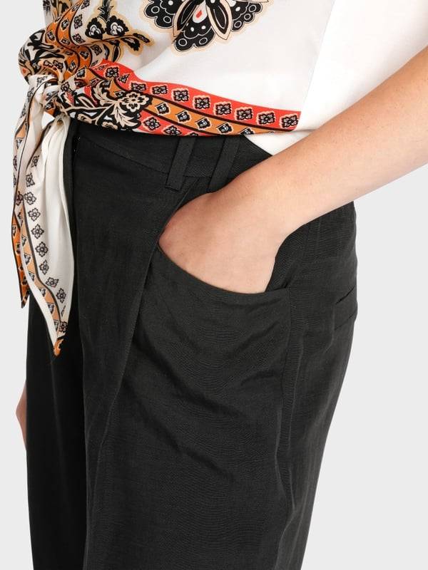 Marc Cain Bundfaltenhose Modell WASCO Blitzangebot
