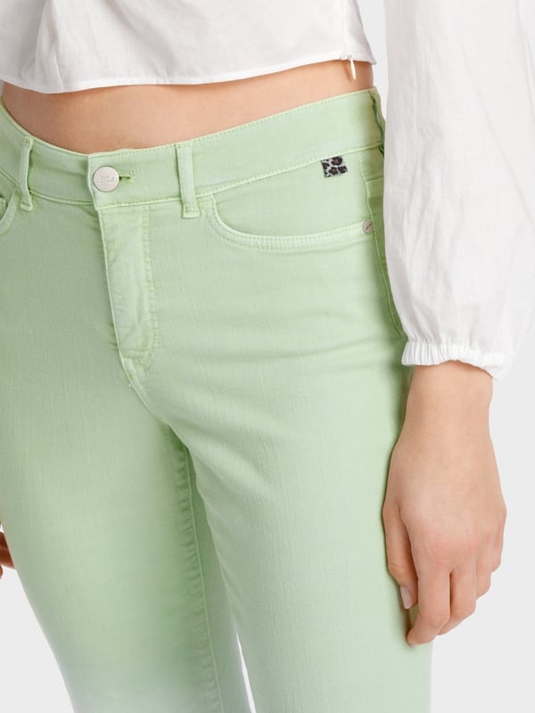 Marc Cain Jeans “Rethink Together” – Modell FORLI Kauf eins, bekomm eins gratis