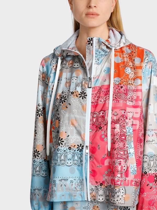 Marc Cain Outdoor-Jacke "Rethink Together" 50% Rabatt für begrenzte Zeit