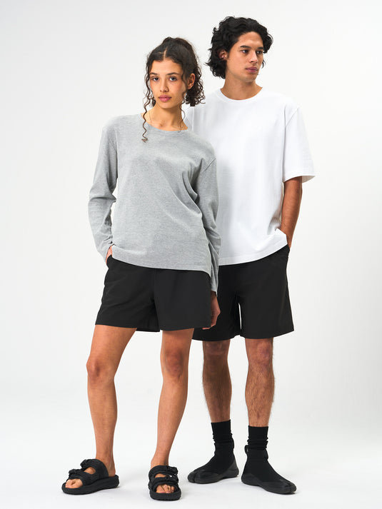 Pinqponq Active Shorts - Peat Black (Unisex) Begrenzte Freigabe