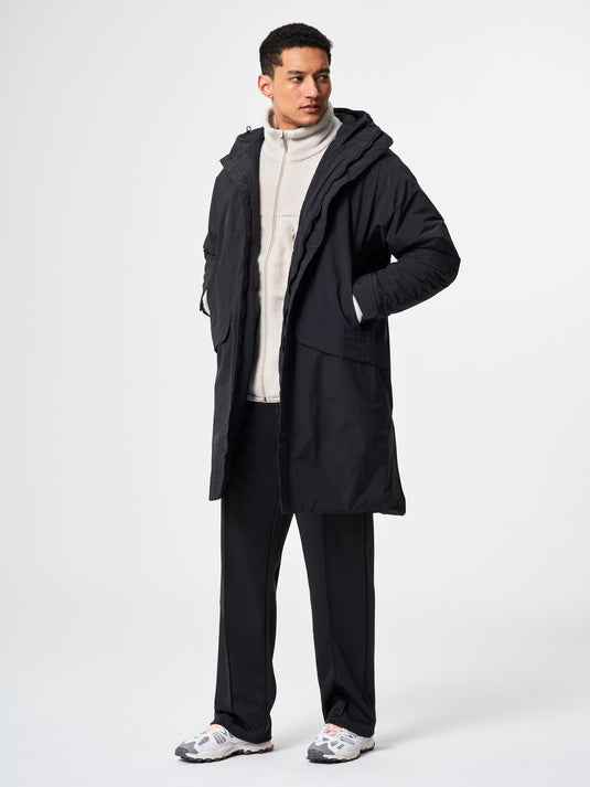 Pinqponq Parka - Peat Black (Unisex) JETZT KAUFEN