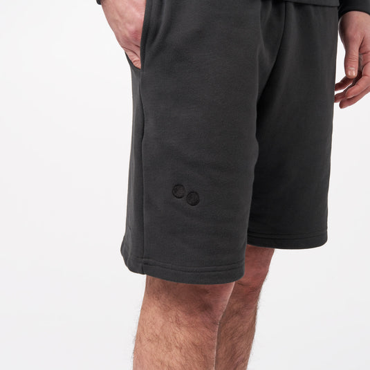 Pinqponq Sweatshort - Peat Black (Unisex) Nur noch ein Tag übrig