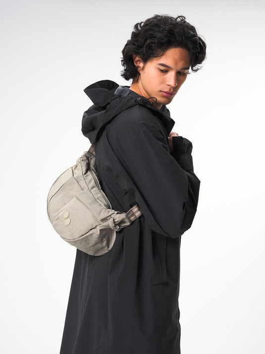 Pinqponq Krumm Medium - Crinkle Taupe Tägliche Deals