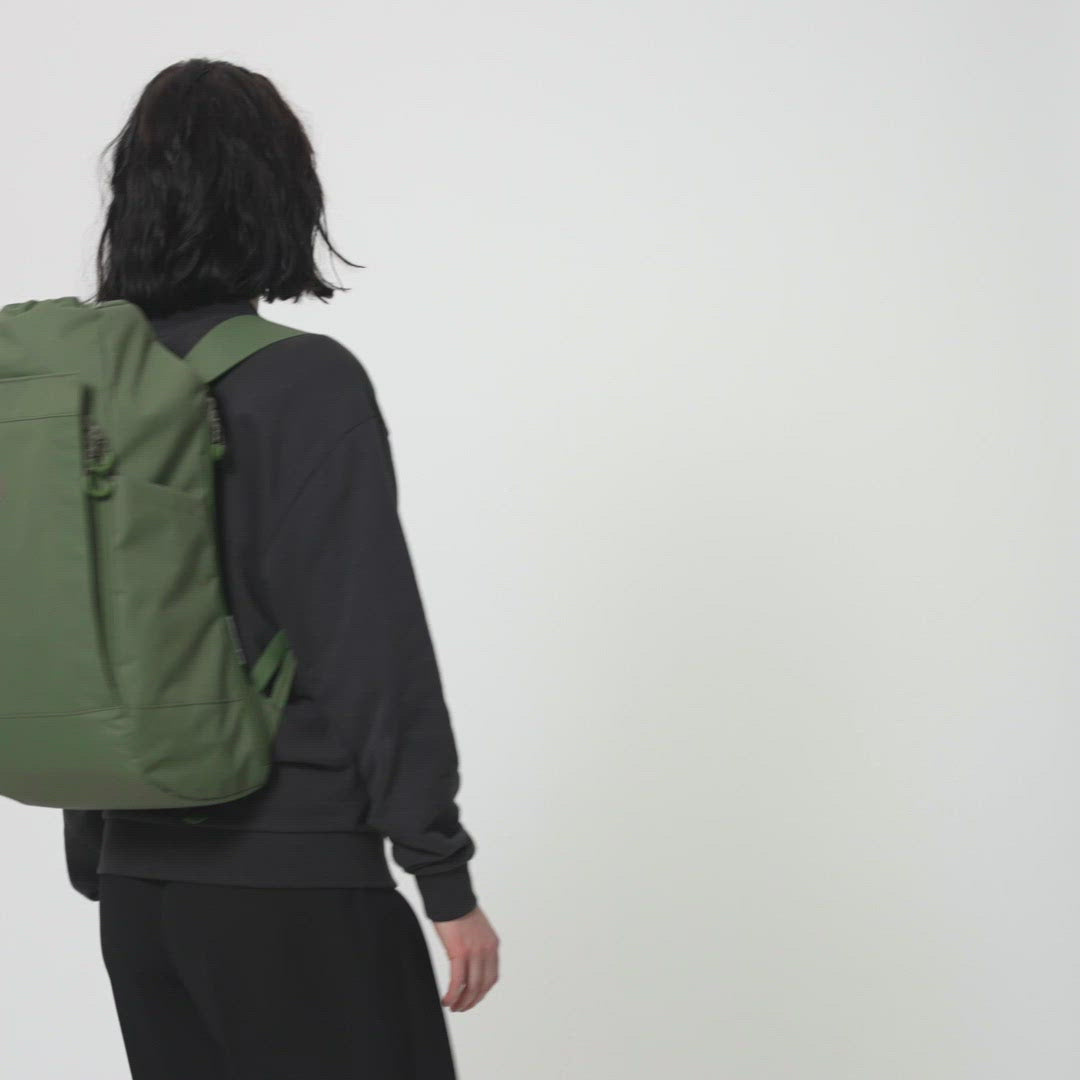 Pinqponq Kalm - Forester Olive 50% Rabatt für begrenzte Zeit