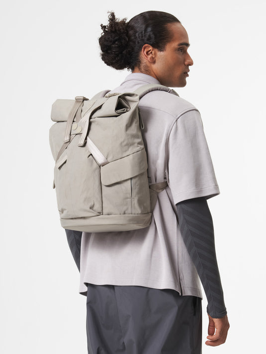 Pinqponq Kross - Crinkle Taupe Exklusivangebot