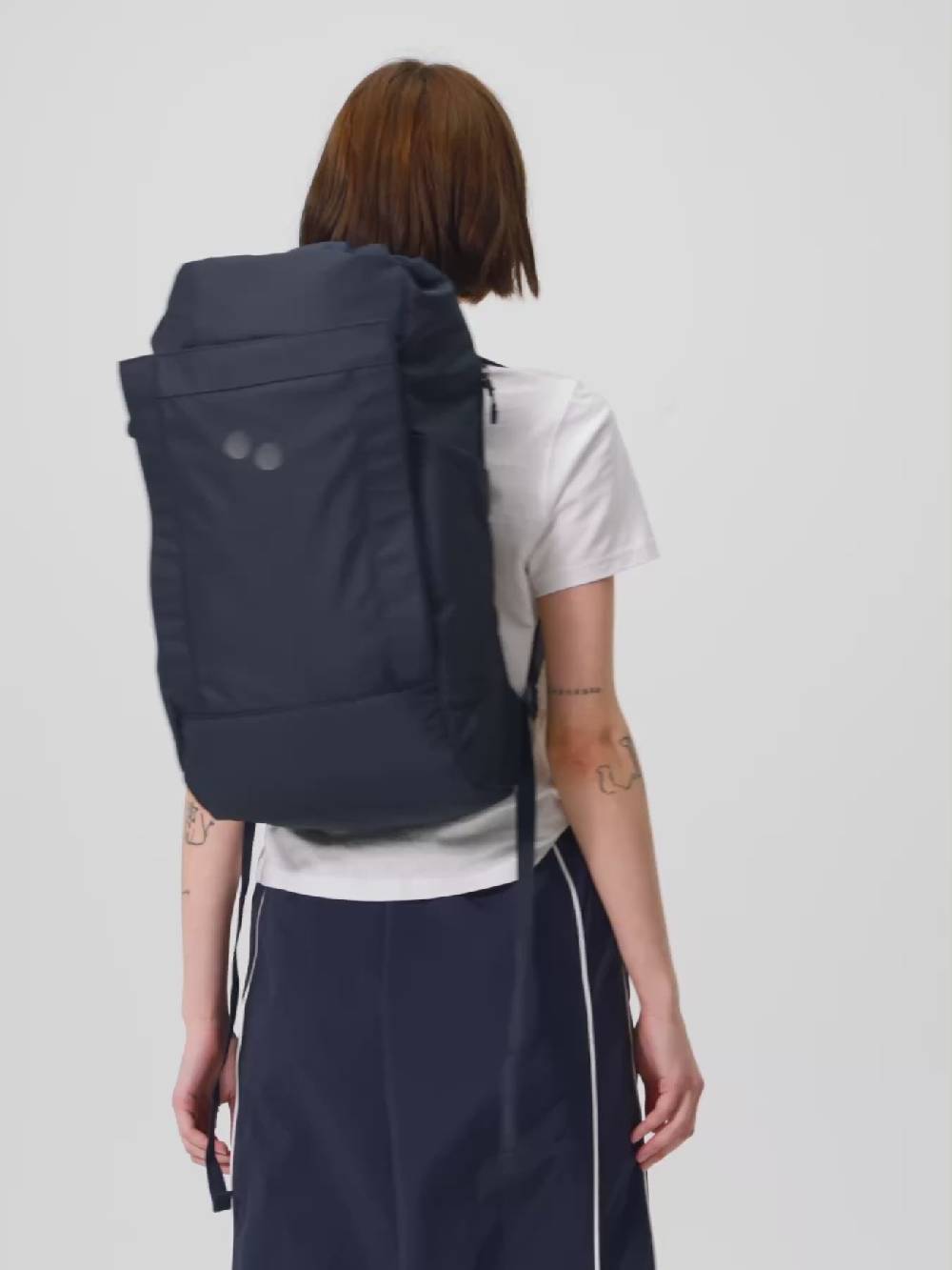 Pinqponq Kalm - Fjord Navy Lagerräumung