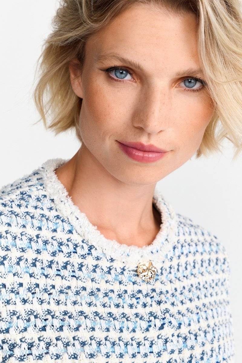 Eich & Royal Kurze Bouclé-Jacke in Blauweiß Vierteljährliche Förderung