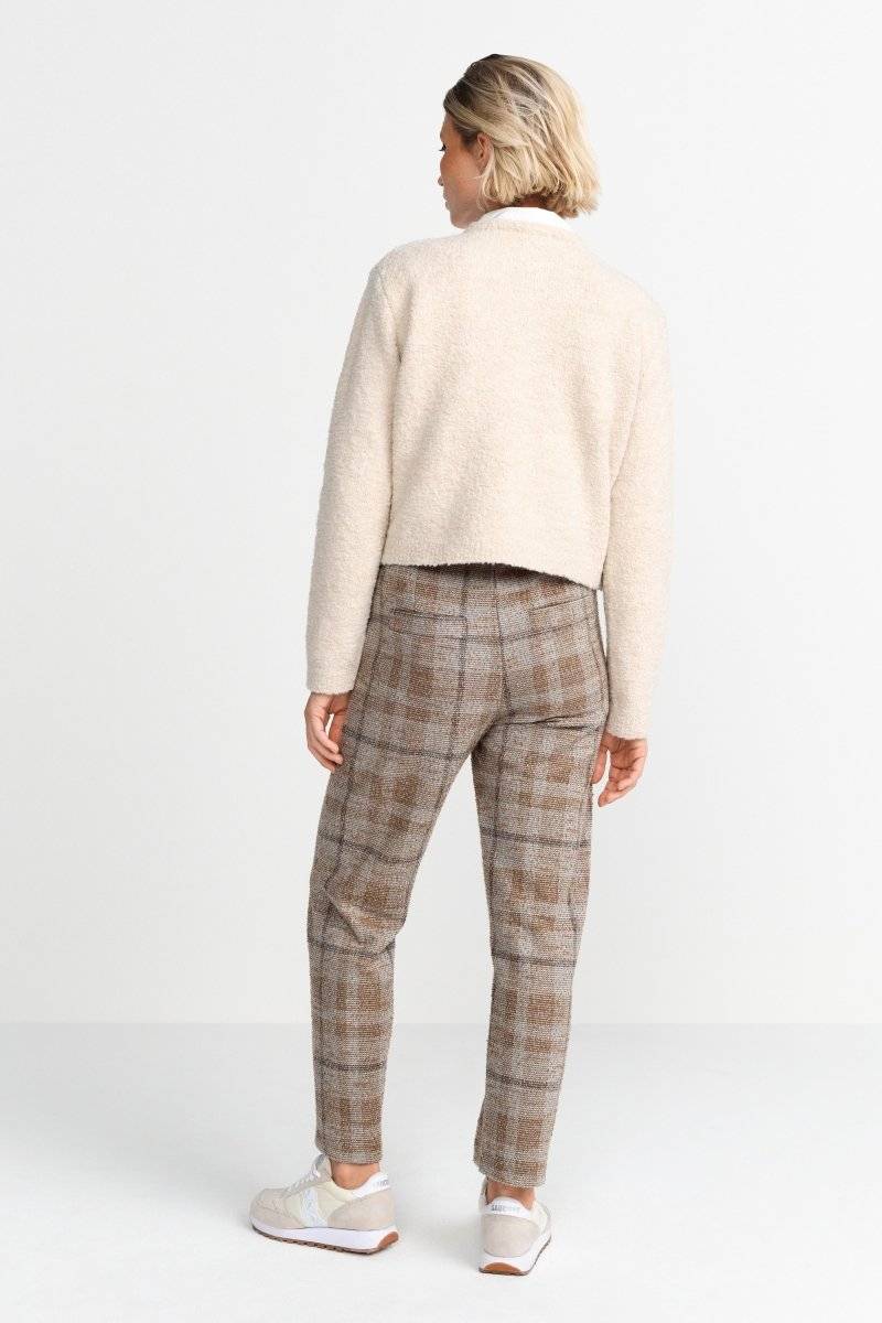 Eich & Royal Cardigan mit goldfarbenen Knöpfen Letzter Tag