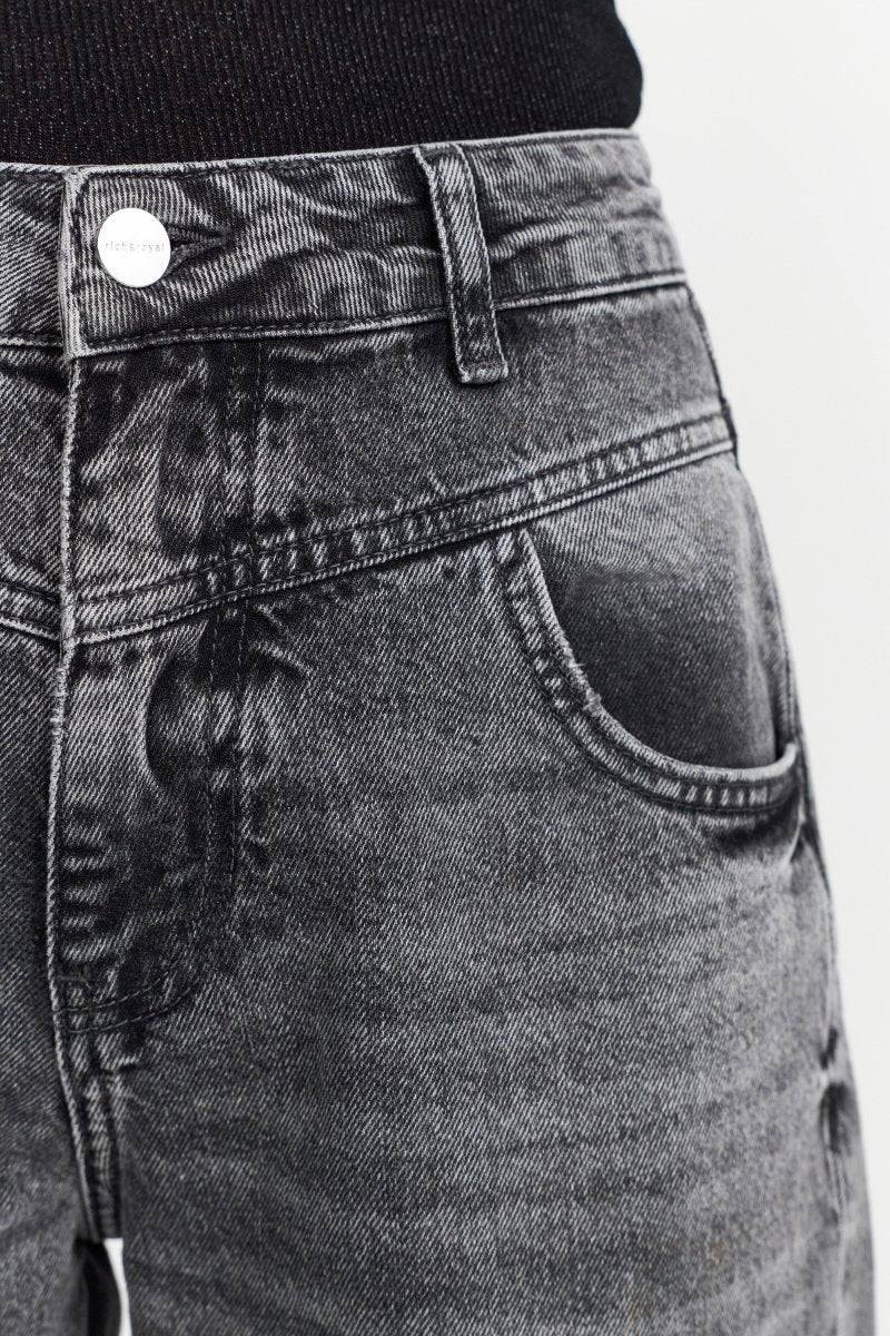 Eich & Royal Denim im Slouchy-Fit Sonderangebote