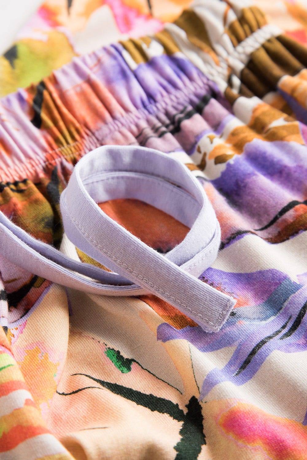 Rösch Bermuda im fröhlichen Blätter-Druck Bunt Sommer Mix &amp; Match Viskose/Elasthan Neueste Stile
