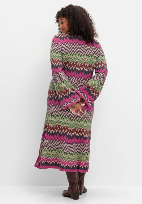 sheego by Joe Browns Wadenlanges Strickkleid im Zickzack-Muster - beere gemustert sheego Kauf eins, bekomm eins gratis