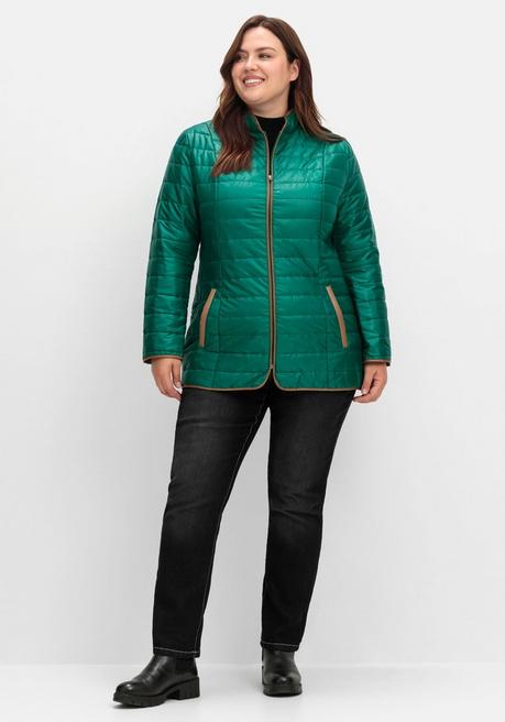 sheego Steppjacke mit Stehkragen und Kontrastdetails - tannengrün sheego Neueste Stile