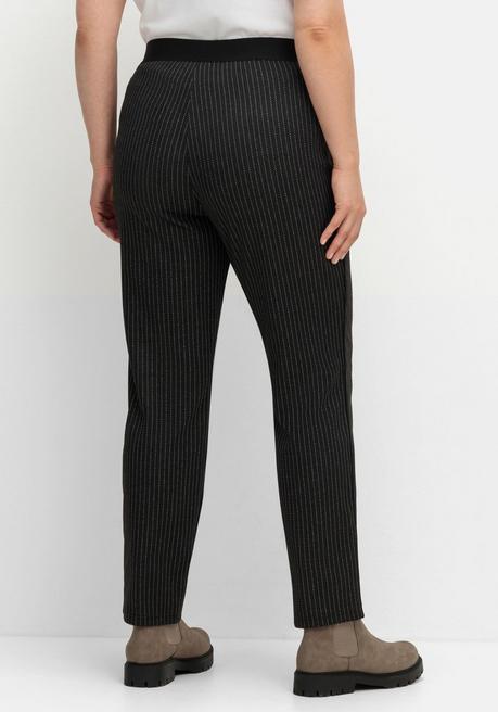 sheego Schmale Hose mit grafischem Muster und Stretchbund - schwarz gestreift sheego Bis zu 65% Rabatt