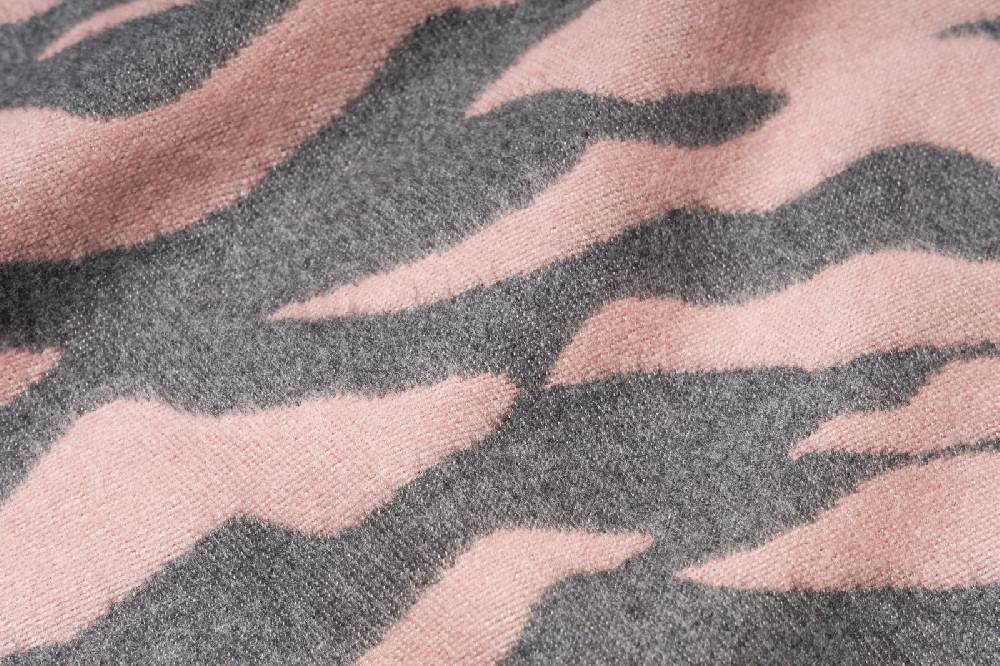Stylebreaker Schal mit Zebra Muster Muttertagsangebot