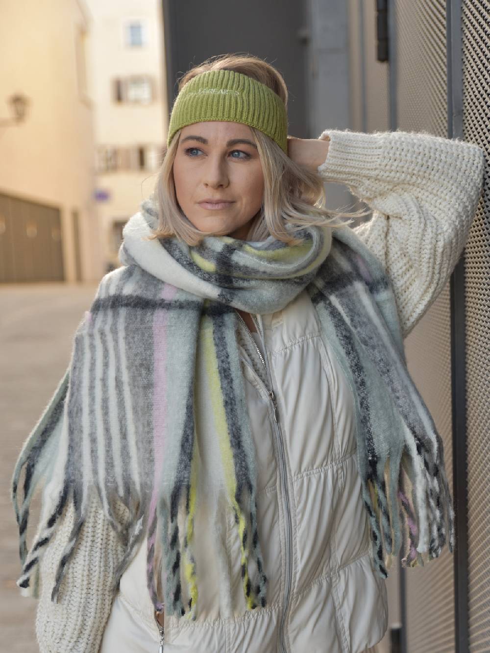 Stylebreaker Web Strickschal Streifen bunt Lagerräumung