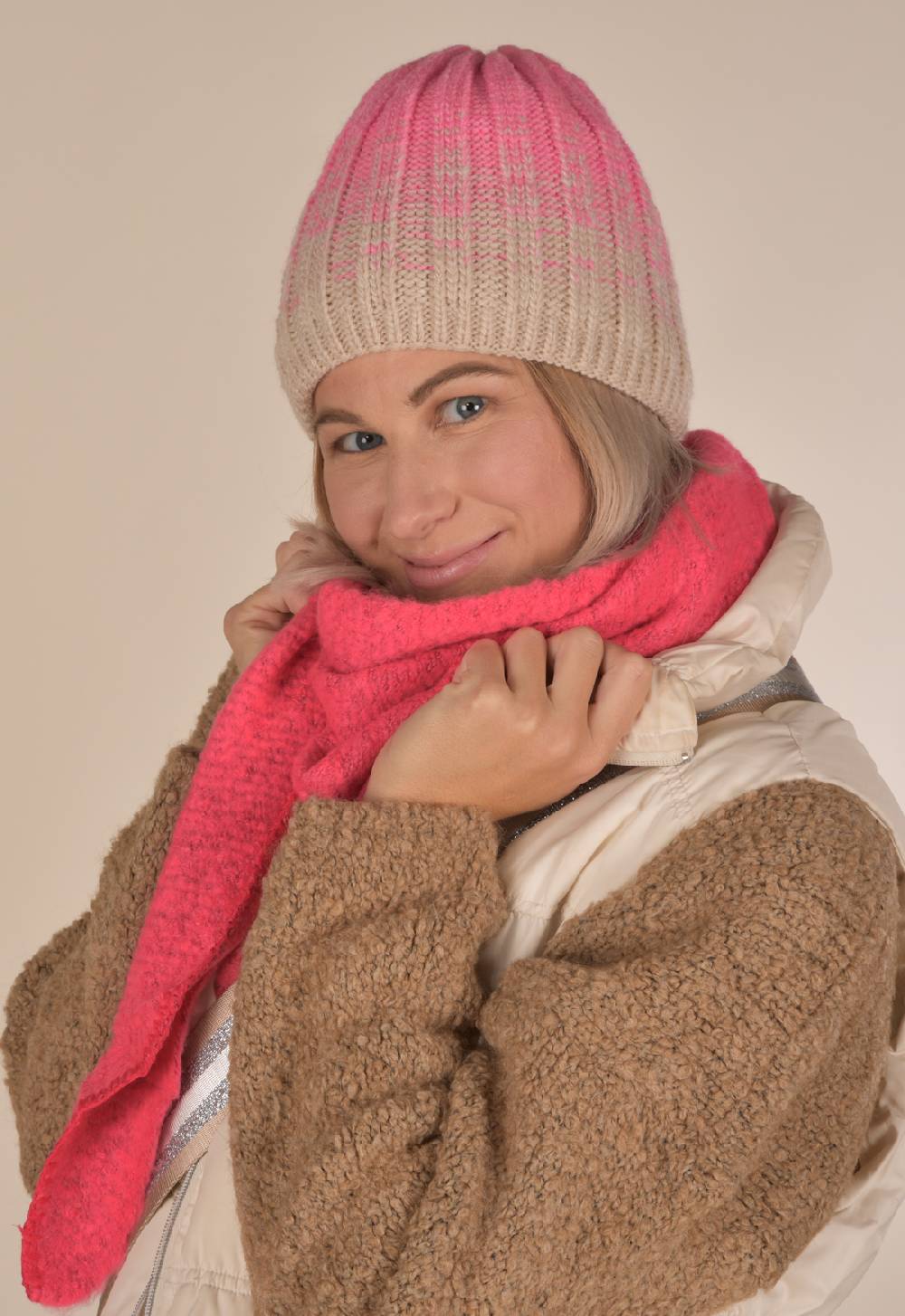 Stylebreaker Strickmütze Farbverlauf mit Thermo-Fleece Bis zu 55% Rabatt