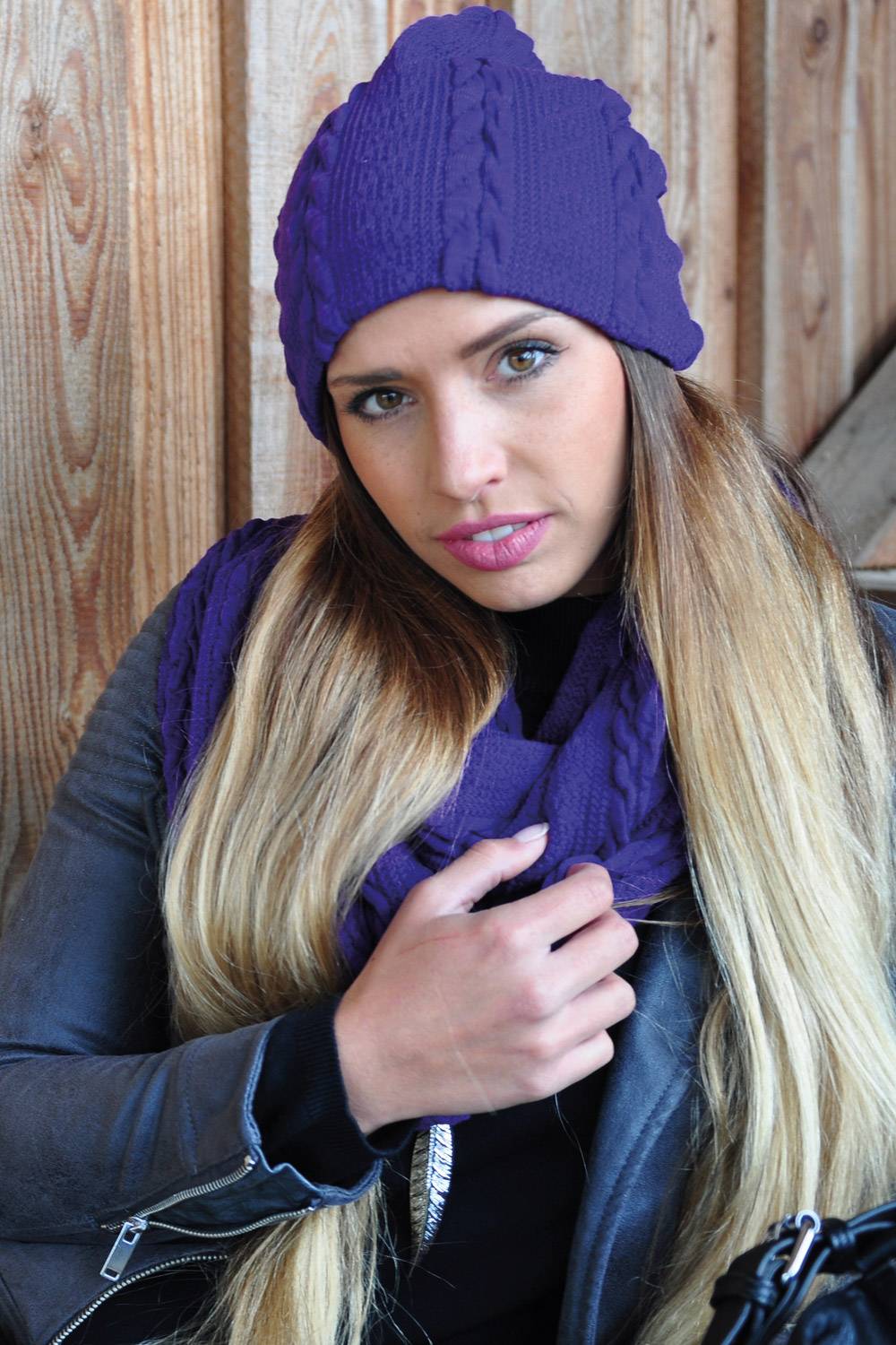 Stylebreaker Feinstrick Loop mit Zopfmuster Black Friday