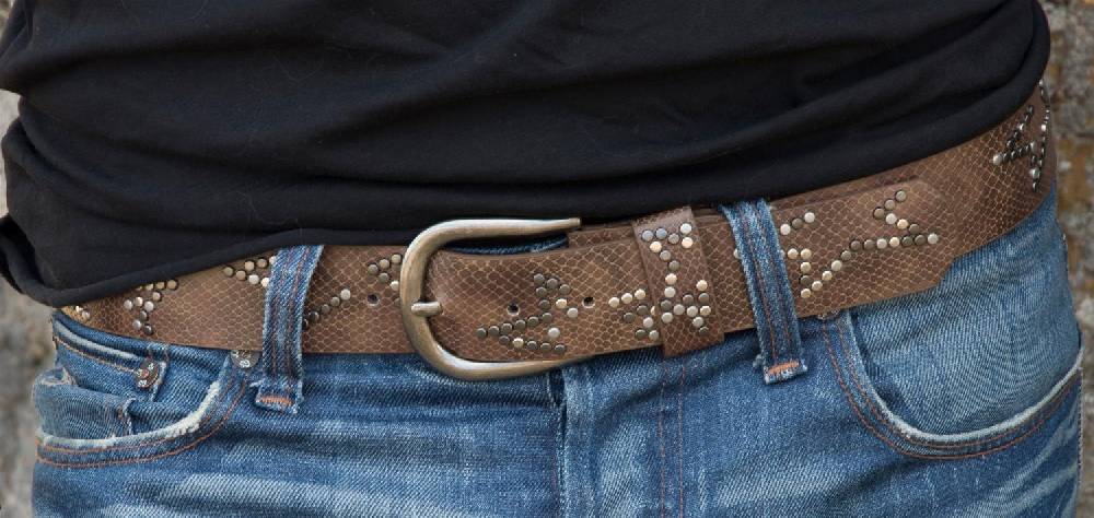 Stylebreaker Gürtel mit Nieten in Sternform Clearance-Verkauf