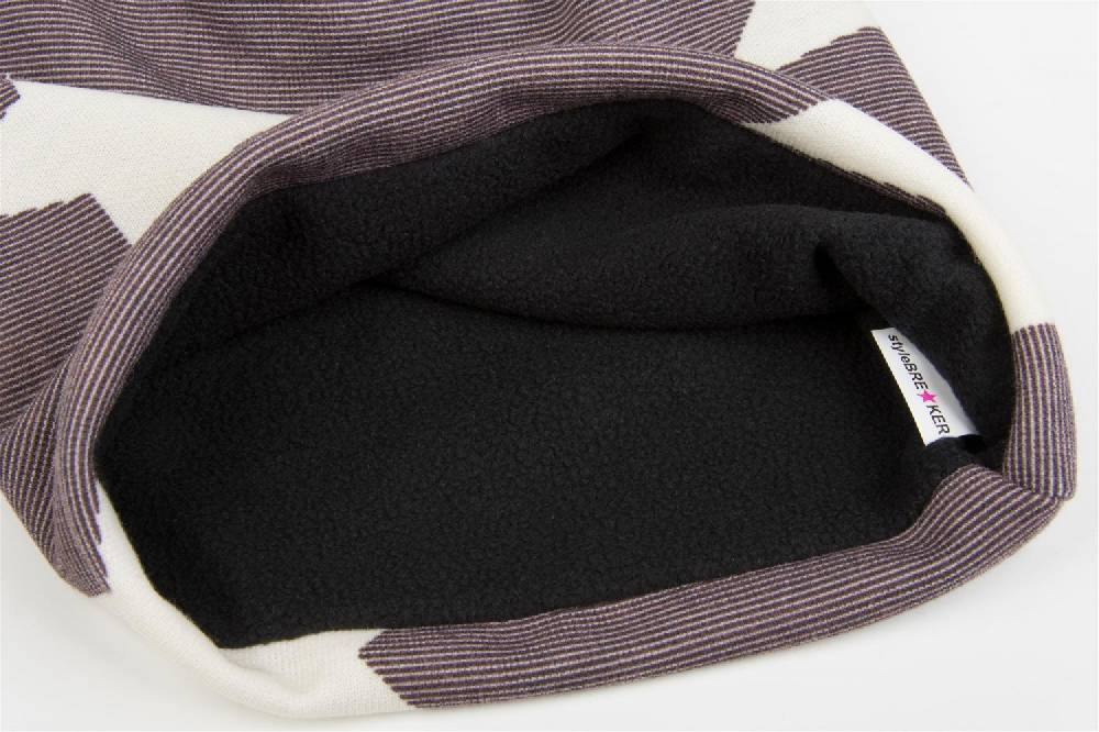 Stylebreaker Feinstrick Beanie mit Sterne, Streifen Muster Kostenloser Versand international