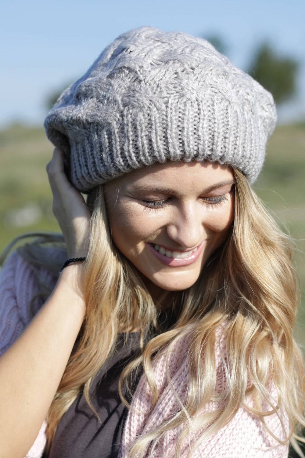 Stylebreaker Strick Baskenmütze mit Zopfstrick Muster Sonderangebot