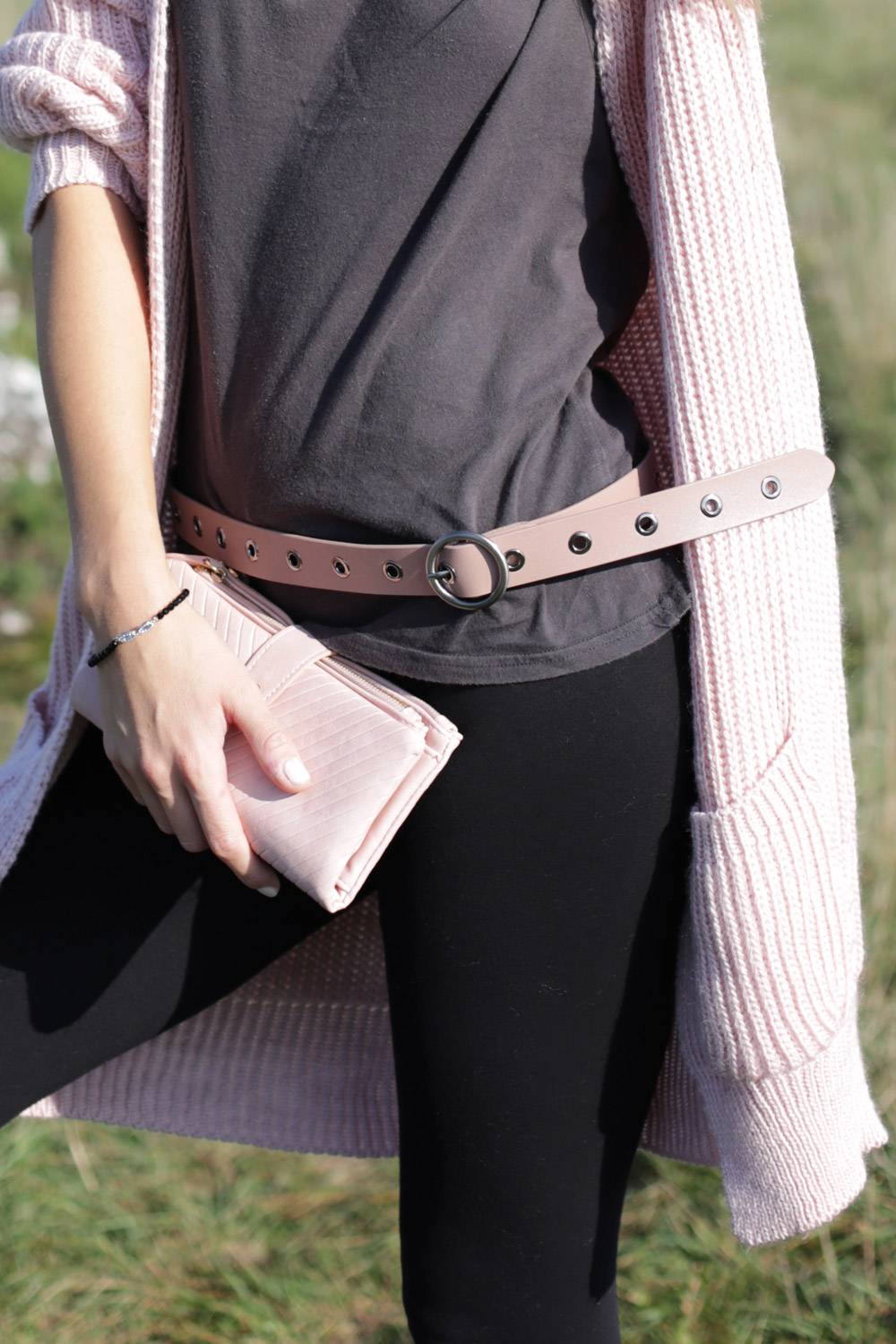 Stylebreaker Leder Gürtel mit Lochnieten Vatertagsangebot