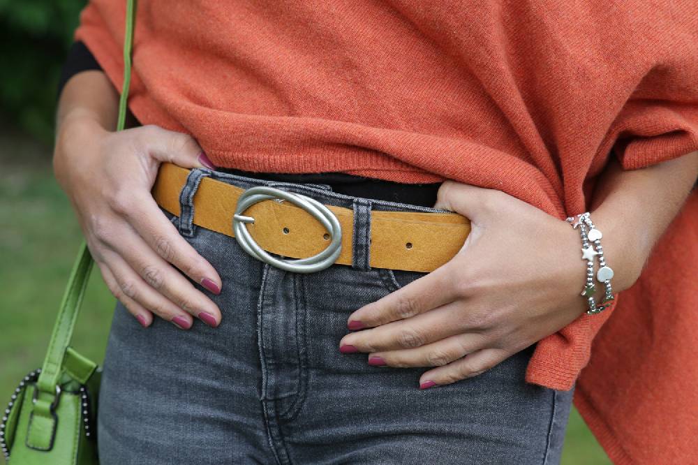 Stylebreaker Gürtel unifarben mit verschlungener Doppelschnalle zollfrei